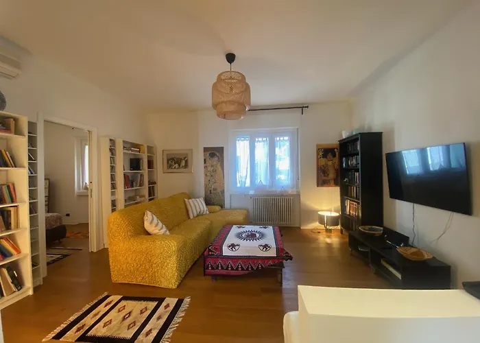 Tramonti Su Miramare *