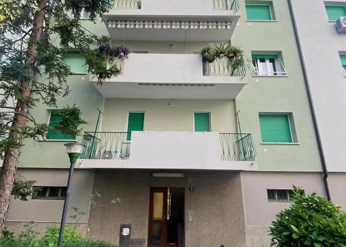 Apartment Tramonti Su Miramare Triest